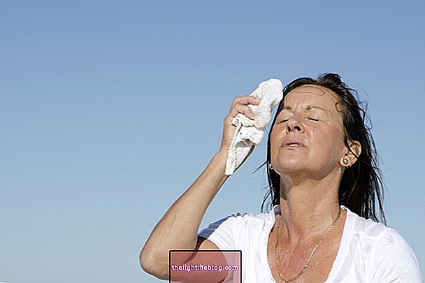 Eccessivo sudore sulla testa: cosa può essere e cosa fare