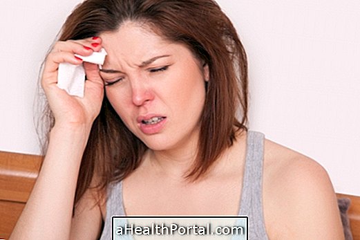 Internal fever: Causes, Symptoms and Treatment